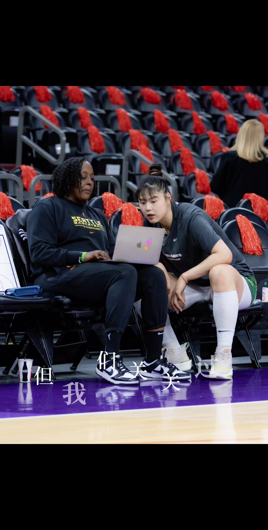 告别WNBA遇见新起点 李月汝与状元佩奇同框诠释华丽转身